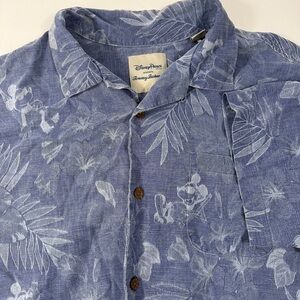 Tommy Bahama Disney Parks Hawaiian Shirt Mickey Mouse 100% Silk Men's L Floral